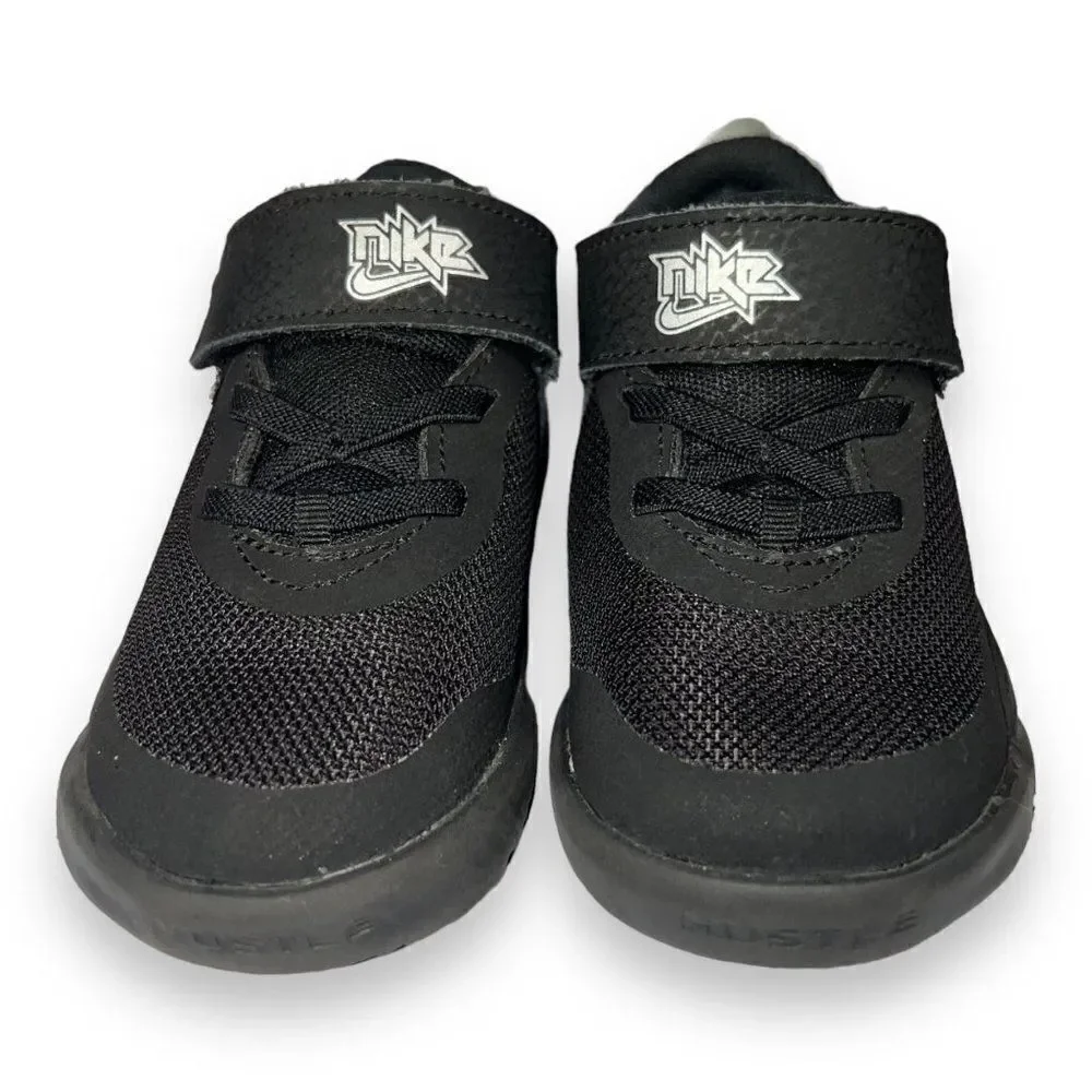 Nike Team Hustle D10 Black /‎ Silver CW6737-004 Toddler 7